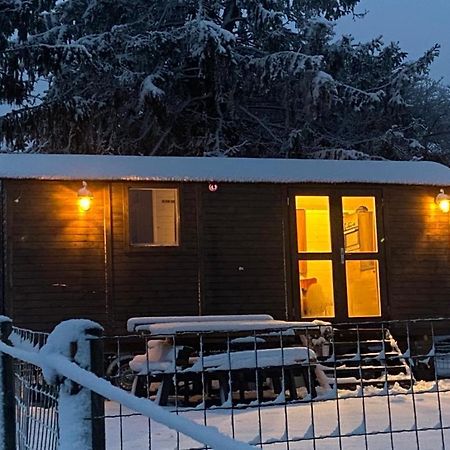 Pipowagen Monceau-En-Ardenne Villa Bièvre Kültér fotó
